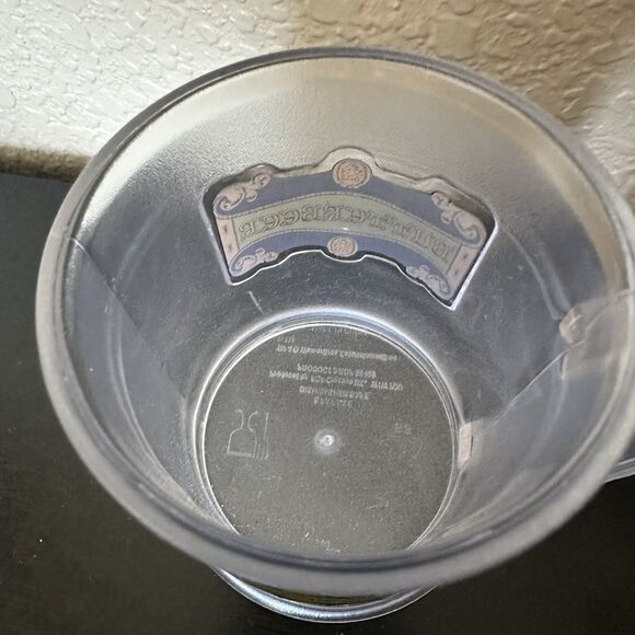 (2) Harry Potter London Studio Tour Exclusive Butterbeer Plastic Souvenir Mug - Picture 5 of 9
